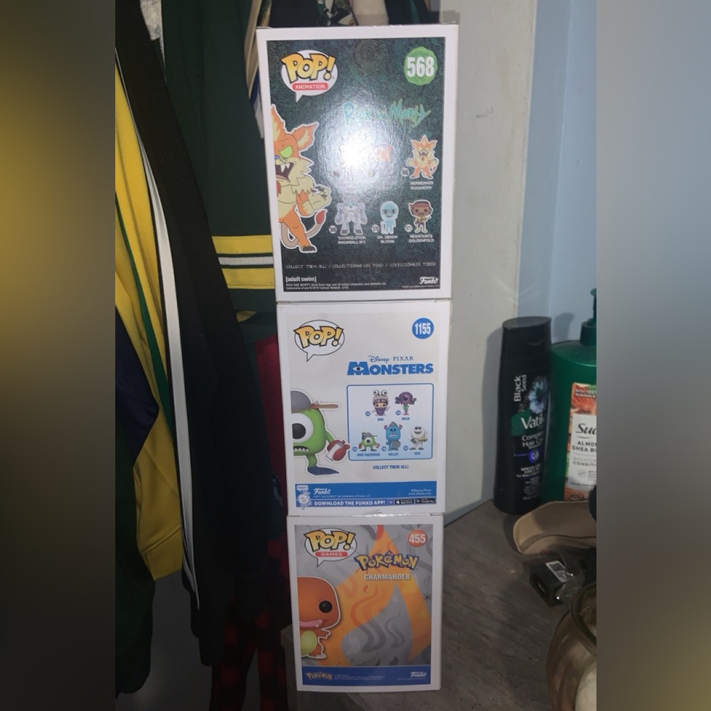 Funko Pops Bundle - Picture 4 of 4